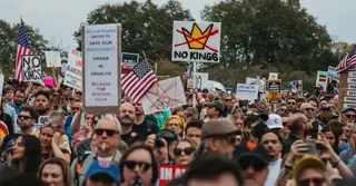 ট্রাম্পবিরোধী ‘নো কিংস’ সমাবেশ; যুক্তরাষ্ট্রজুড়ে এবার সবচেয়ে বড় কর্মসূচির ঘোষণা